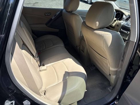 Used 2014 Nissan Murano S FWD image 12