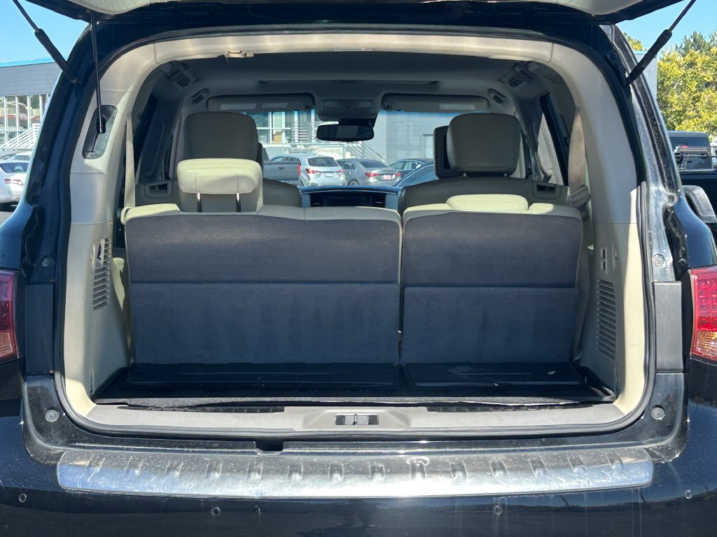 Used 2017 INFINITI QX80 4WD w/ Deluxe Technology Package image 36