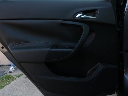 Used 2011 Buick Regal CXL w/ RL3 Preferred Equipment Group image 27