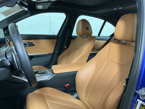 Certified 2025 BMW 330i Sedan w/ M Sport Package RWD image 22
