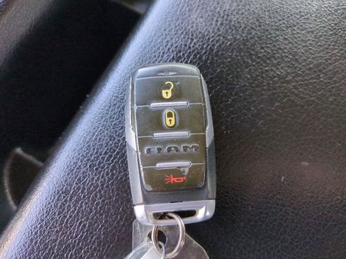 Used 2020 RAM 1500 Big Horn RWD image 26