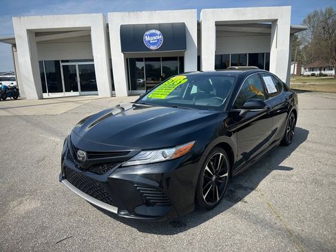 Used 2019 Toyota Camry XSE w/ Driver Assist Package image 1
