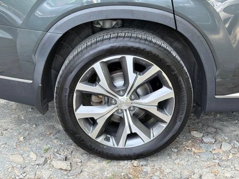Used 2022 Hyundai Palisade SEL w/ Premium Package AWD/4WD image 7