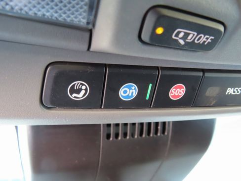 Used 2025 GMC Sierra 3500 Pro image 8