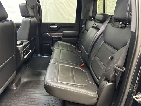 Used 2023 GMC Sierra 2500 Denali image 13