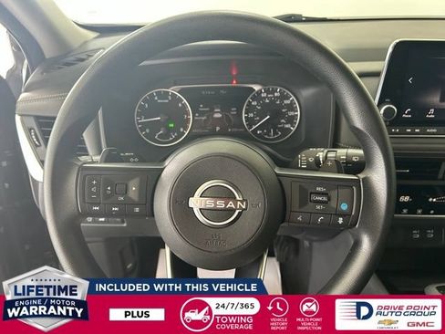 Used 2024 Nissan Rogue SV AWD/4WD image 15
