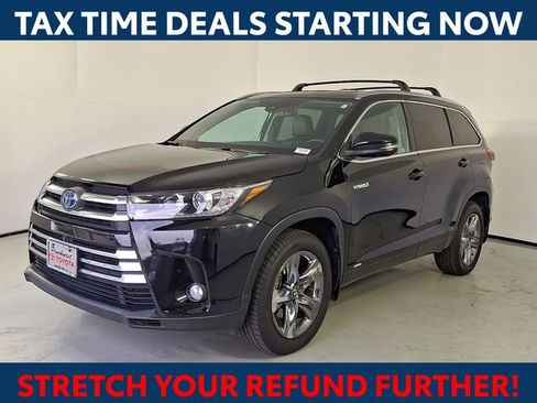 Certified 2018 Toyota Highlander Limited Platinum image 4
