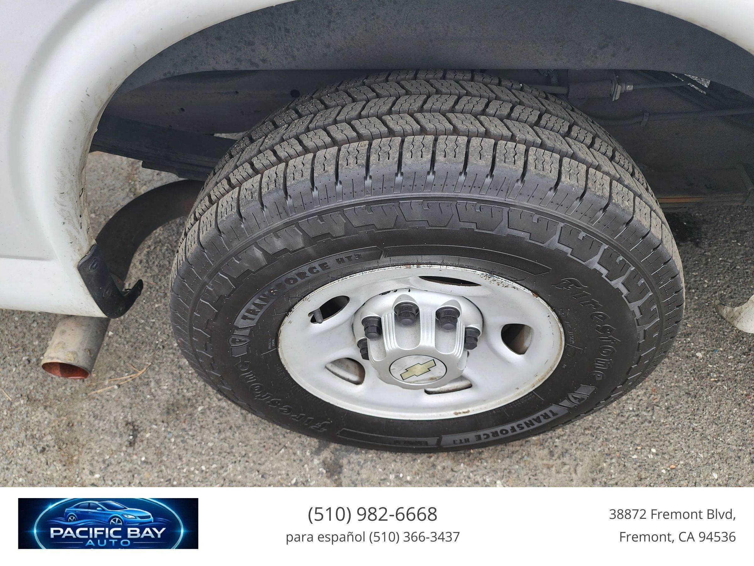 Used 2012 Chevrolet Express 2500 RWD image 26