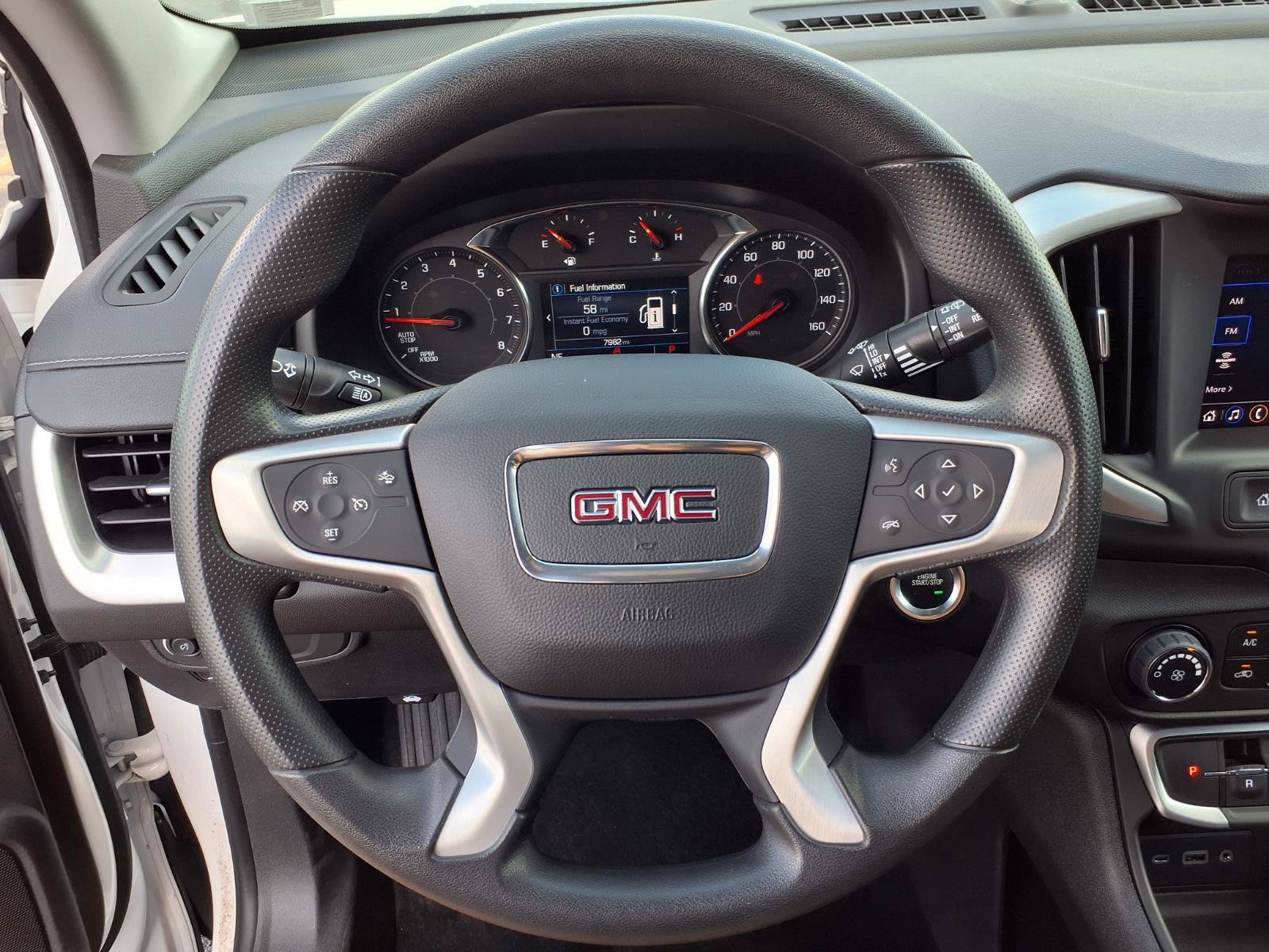 Used 2024 GMC Terrain SLE FWD image 14