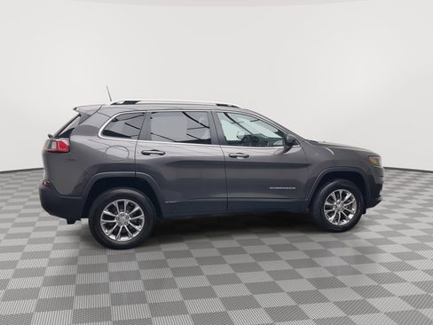 Used 2019 Jeep Cherokee Latitude Plus w/ Cold Weather Group image 37