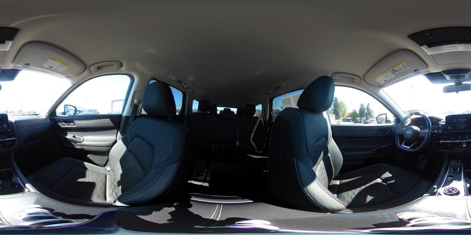 Used 2025 Nissan Pathfinder SV AWD/4WD image 44