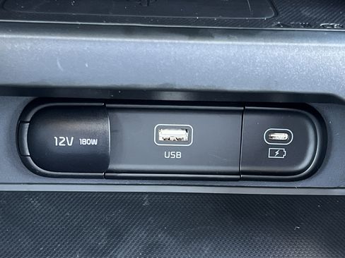 New 2025 Kia Soul S image 9