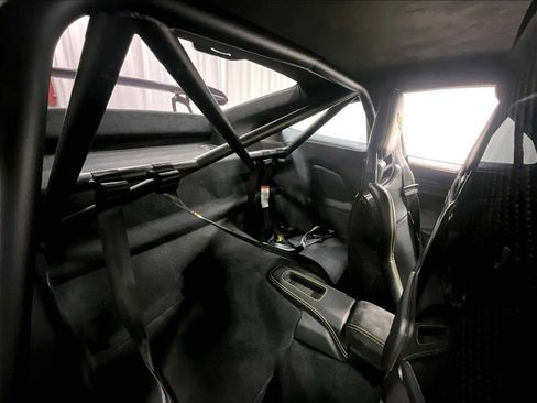 Used 2019 Porsche 911 GT3 RS image 30