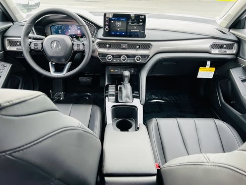 Used 2026 Acura Integra FWD image 30