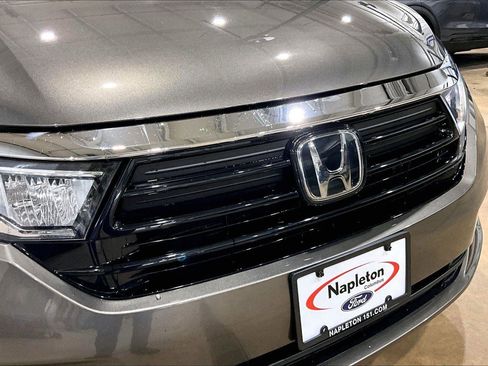 Used 2021 Honda Odyssey EX-L image 29