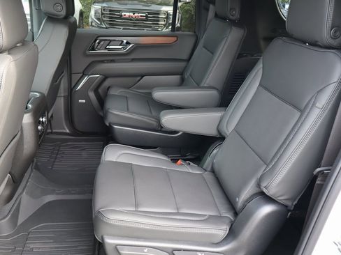New 2026 GMC Yukon XL Denali w/ Sun & Power Step Package image 22