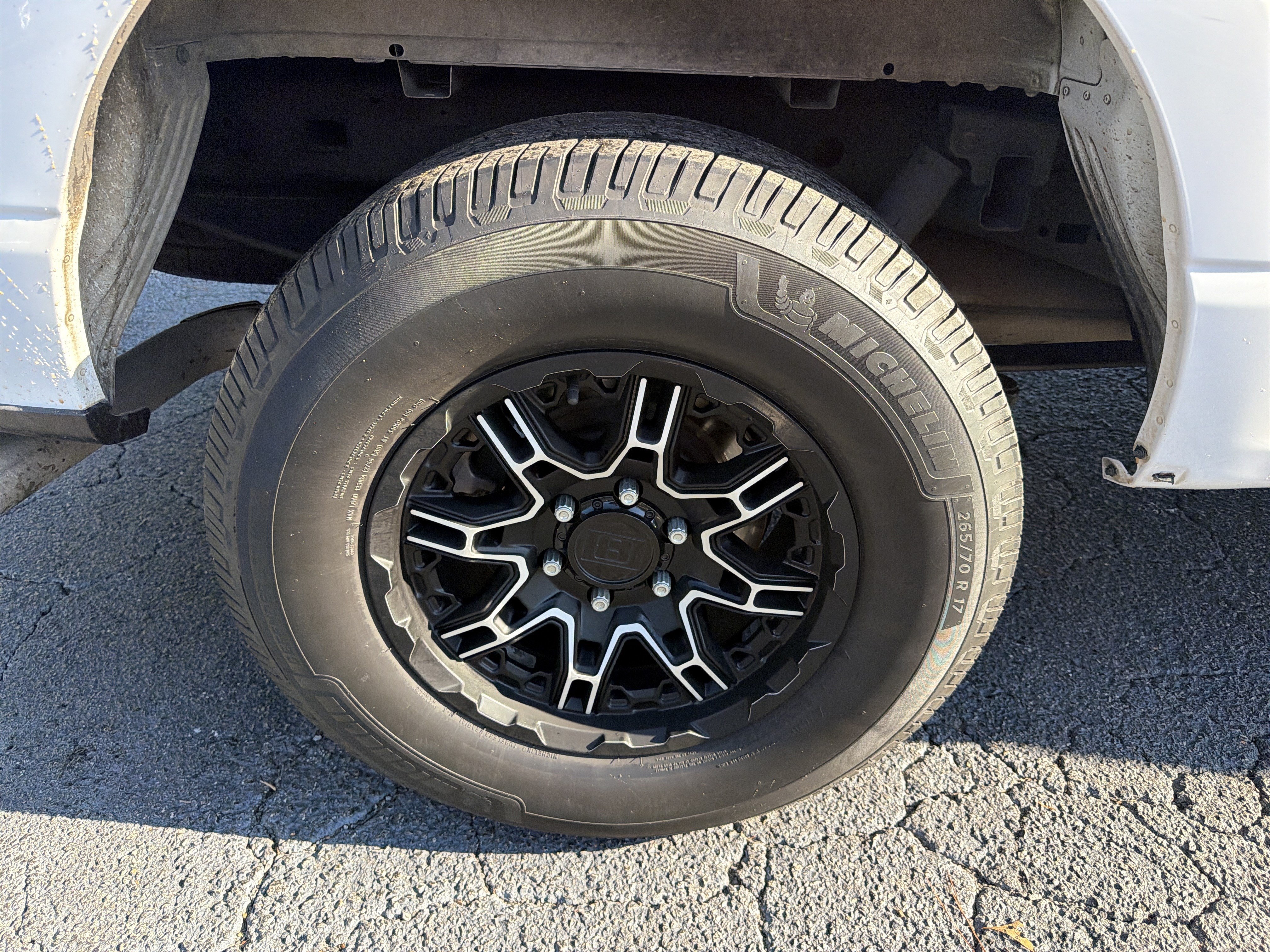 Used 2022 Ford F150 XL w/ Equipment Group 101A High RWD image 8