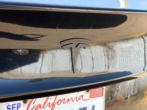 Used 2018 Tesla Model 3 AWD/4WD image 23