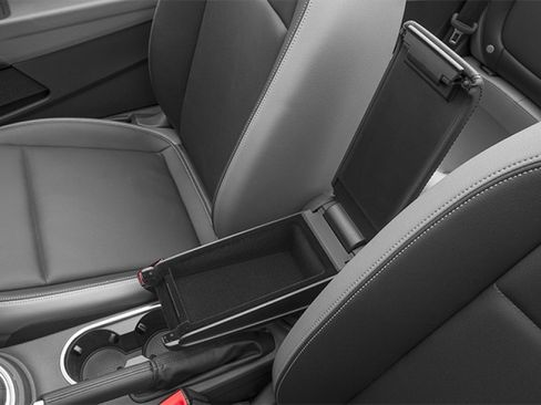 Used 2014 Volkswagen Beetle 2.5 image 15