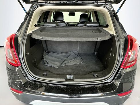 Used 2019 Buick Encore Sport Touring AWD/4WD image 25