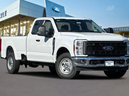 New 2026 Ford F250 XL w/ XL Chrome Package image 2