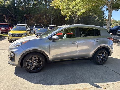 Used 2021 Kia Sportage S image 4