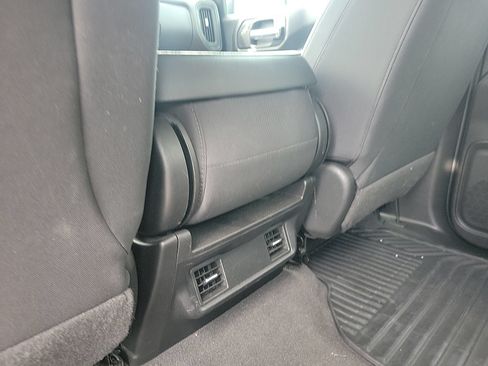 Used 2021 Chevrolet Silverado 1500 Custom Trail Boss AWD/4WD image 16