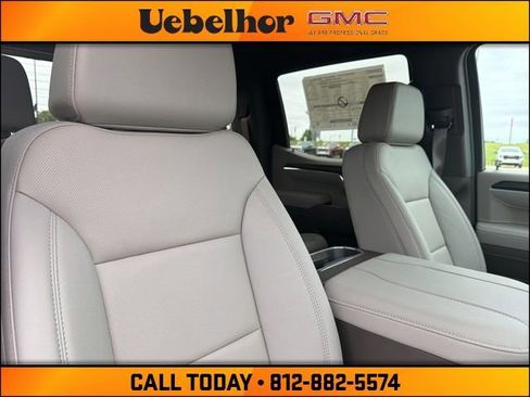 New 2026 GMC Sierra 1500 SLT w/ SLT Premium Plus Package AWD/4WD image 4