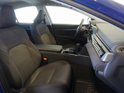 Used 2025 Toyota Camry LE w/ Convenience Package image 20