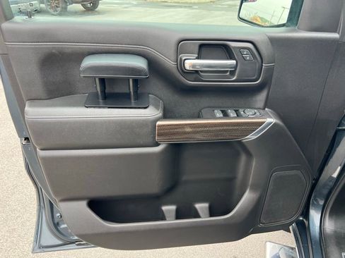 Used 2019 Chevrolet Silverado 1500 LT w/ All-Star Edition image 17