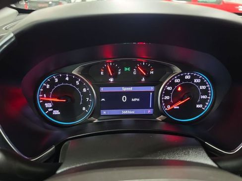 Used 2023 Chevrolet Equinox LT AWD/4WD image 12