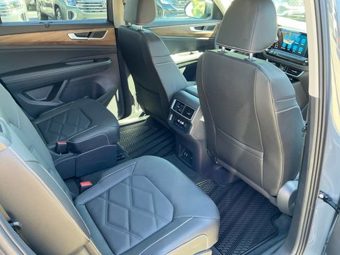 New 2026 Volkswagen Atlas SE image 29