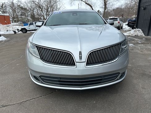 Used 2013 Lincoln MKS image 8