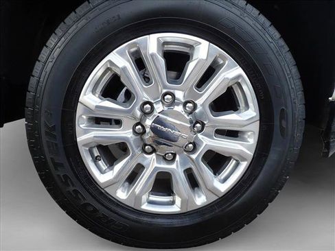 Used 2022 GMC Sierra 3500 Denali w/ Denali Ultimate Package AWD/4WD image 7