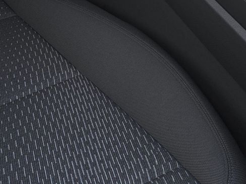 New 2026 Chevrolet Equinox LT w/ LPO, Floor Liner Package image 21