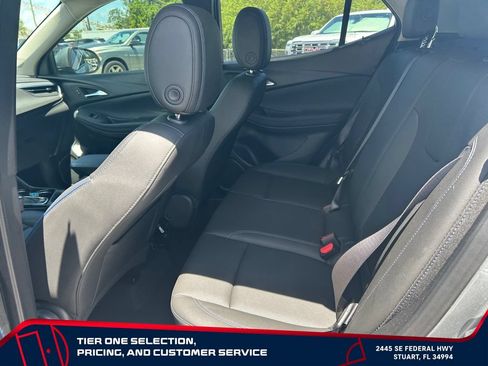 Used 2025 Buick Encore GX Sport Touring FWD image 11