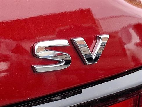 Certified 2024 Nissan Sentra SV FWD image 30