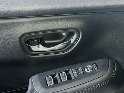 Used 2024 Honda HR-V Sport image 15
