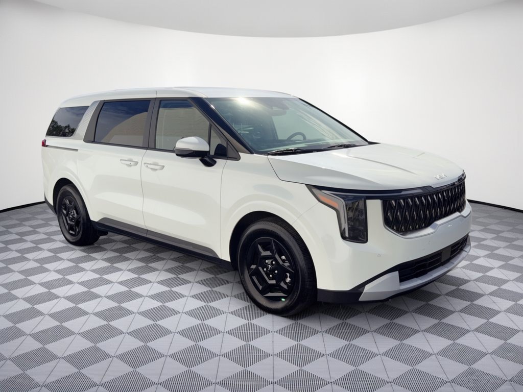 Used 2026 Kia Carnival FWD image 7