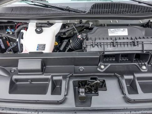 New 2025 Chevrolet Express 3500 LT w/ LT Preferred Equipment Group RWD image 20