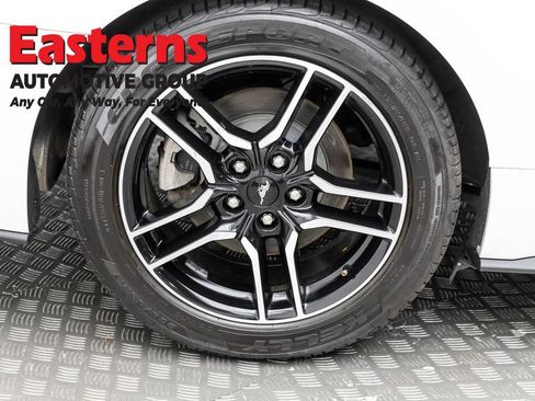 Used 2022 Ford Mustang Premium RWD image 27