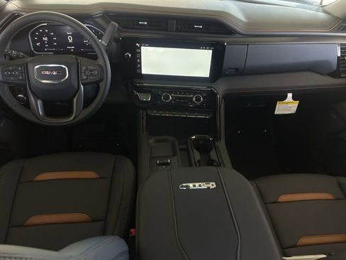 New 2026 GMC Sierra 2500 AT4 w/ AT4 Premium Plus Package AWD/4WD image 20