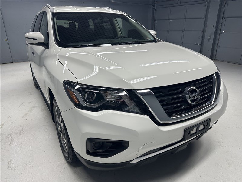 Used 2019 Nissan Pathfinder S AWD/4WD image 14