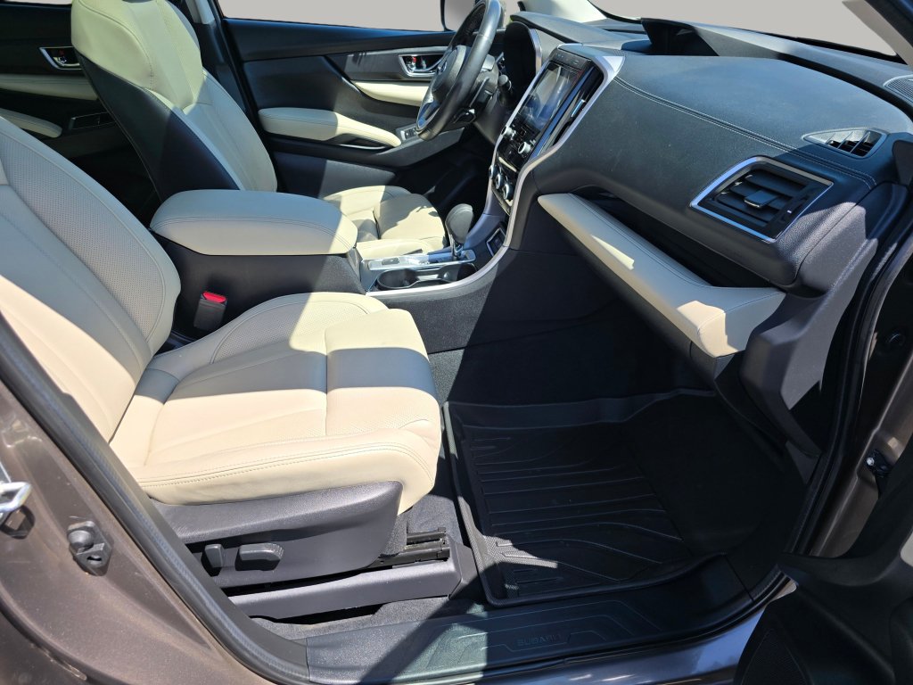 Used 2021 Subaru Ascent Limited w/ Technology Package AWD/4WD image 30