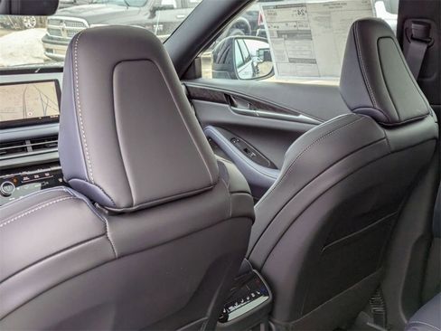 New 2026 INFINITI QX60 Sport w/ Dark Cargo Package image 28