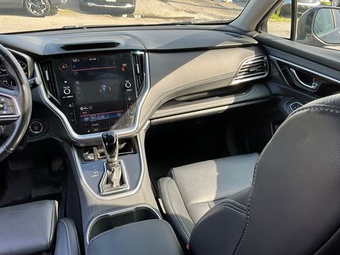 Used 2020 Subaru Outback Limited image 28