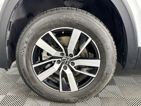 Used 2022 Volkswagen Atlas SE image 37