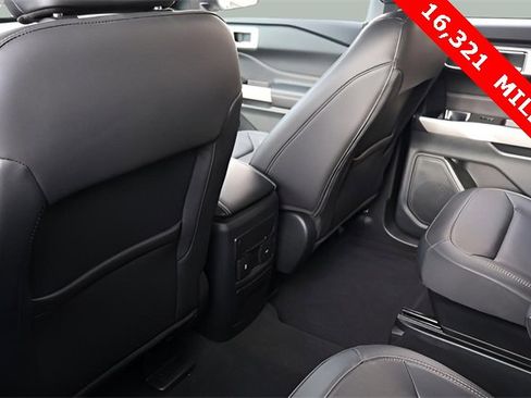 Used 2023 Ford Explorer XLT w/ Equipment Group 202A image 16