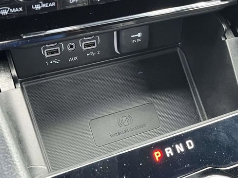 Used 2023 Jeep Grand Cherokee Altitude image 33