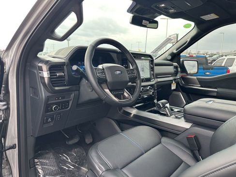 New 2025 Ford F150 Platinum w/ Equipment Group 702A High image 14